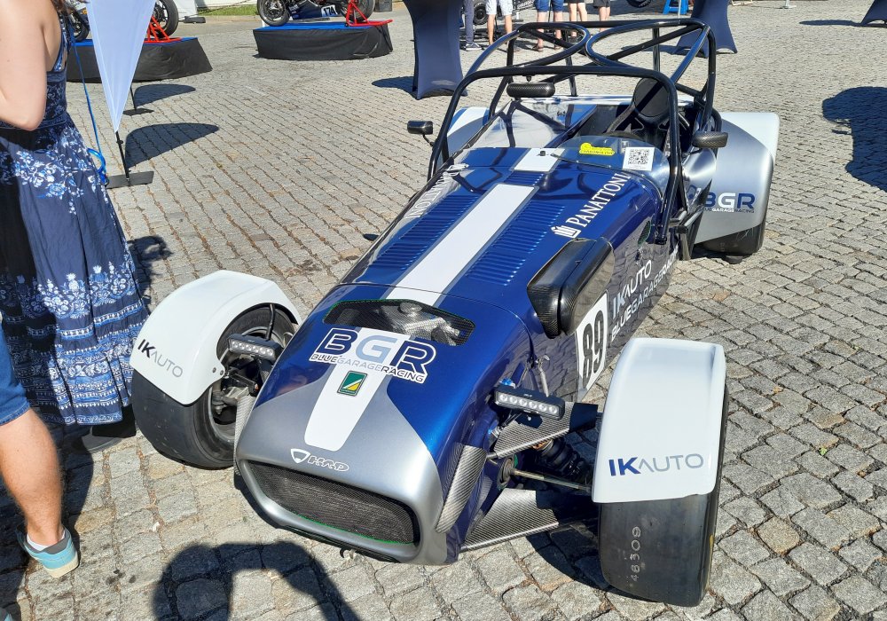 Wesmo Caterham 420R