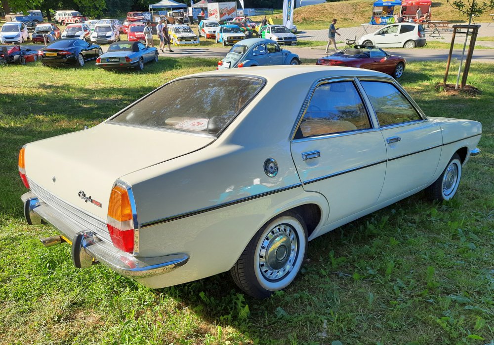 Chrysler 180 GC