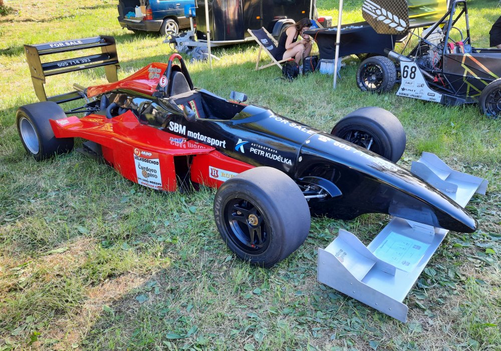 Reynard 85F Peugeot Mi 16, 1985