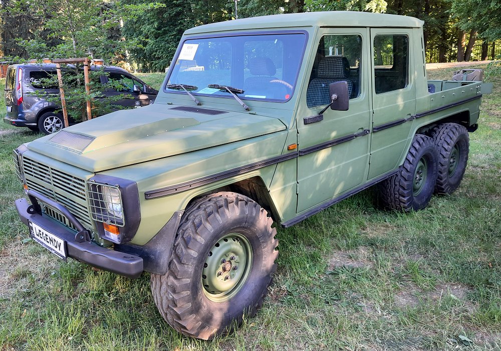 Peugeot P4 2.5 D 6x6, 1986