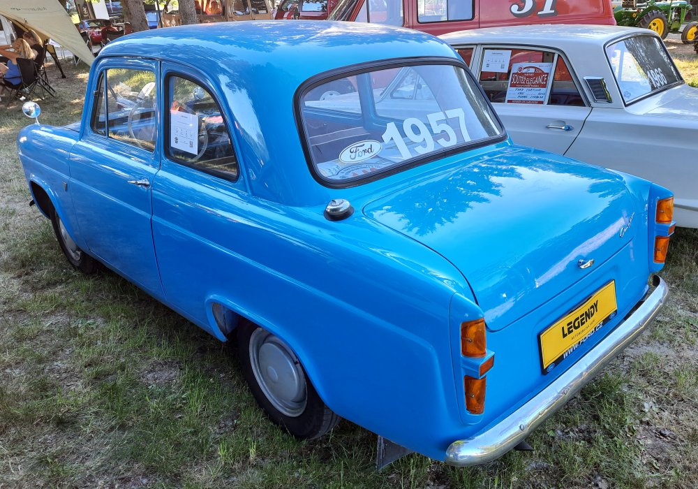 Ford Anglia