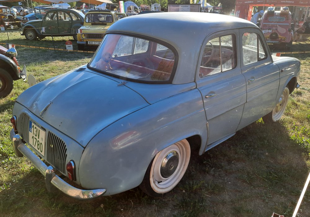 Renault Dauphine