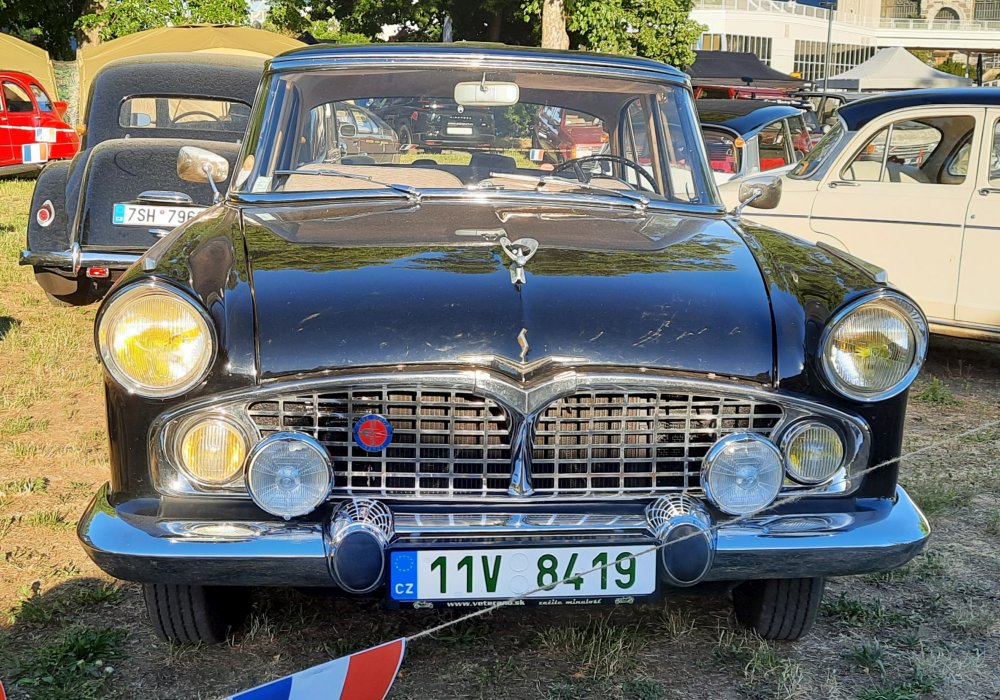 Simca Vedette Pr�sidence