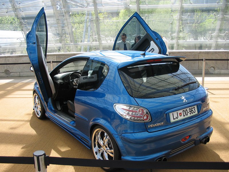 fotografie auta, kliknutm okno zavete