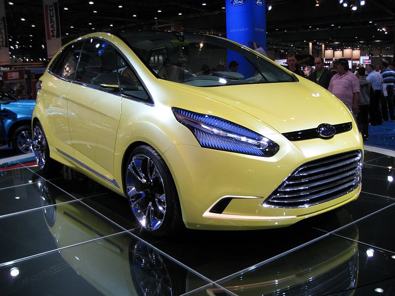 Ford Iosis Max
