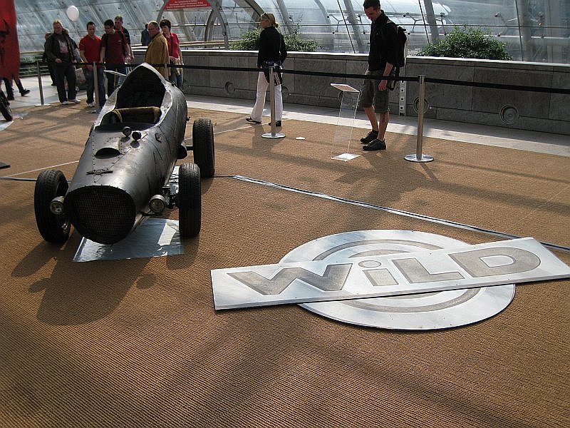 fotografie auta, kliknutm okno zavete