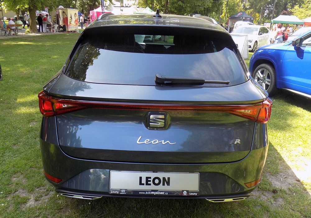 Seat Leon Sportstourer 1.5 eTSI 150 DSG FR, 2021
