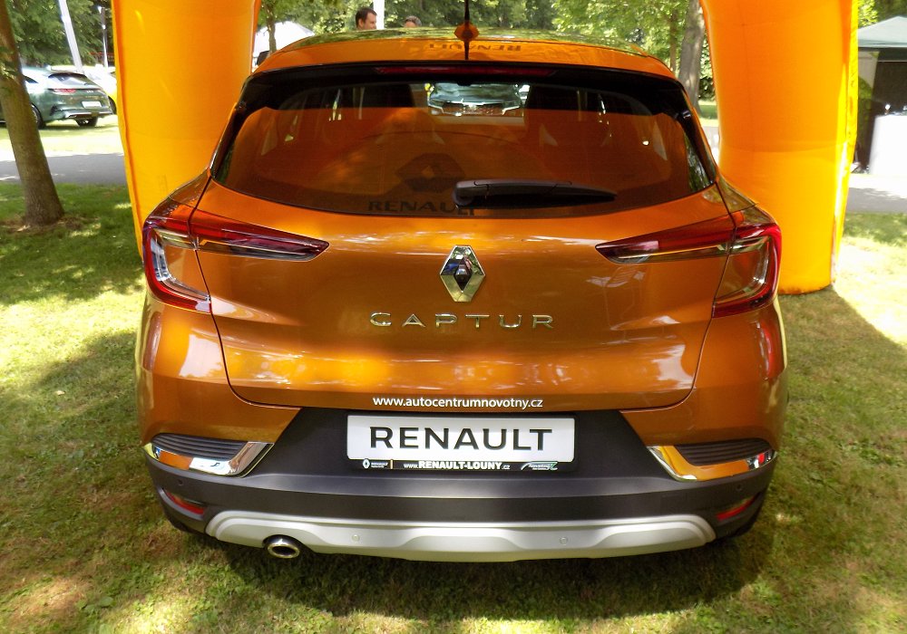 Renault Captur TCe 140, 2022