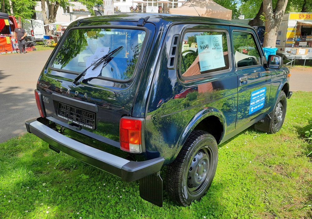 Lada Niva Legend - AzerMash, 2025