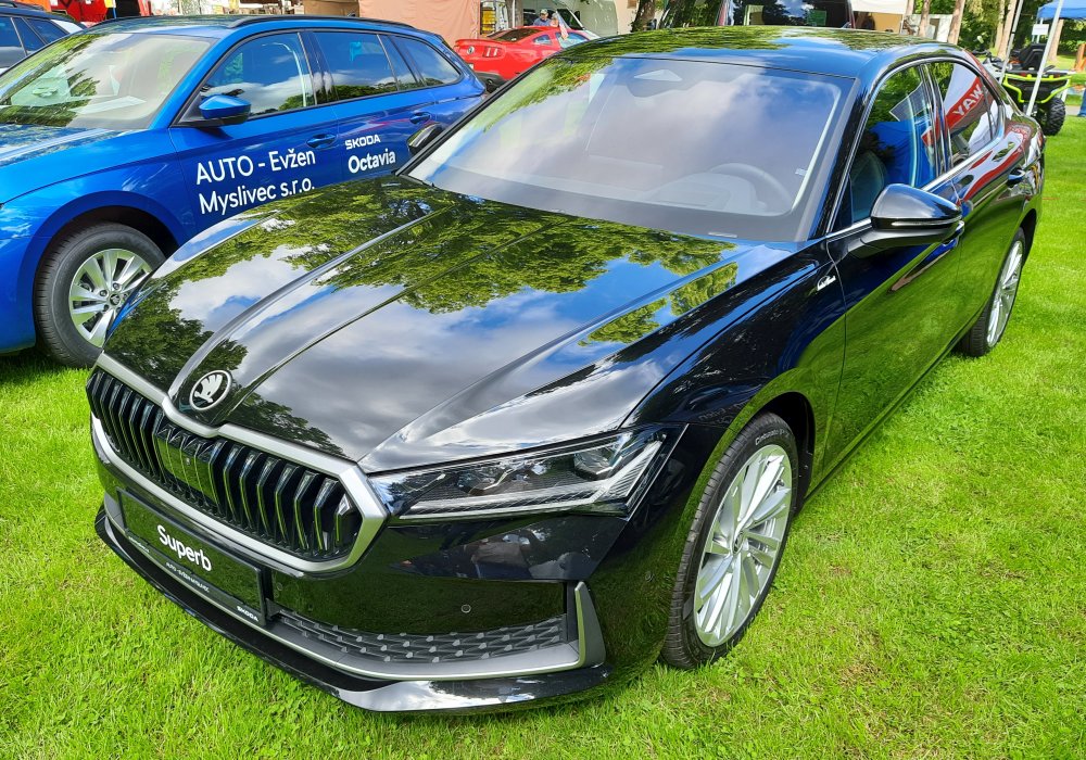 koda Superb 2.0 TDI 193 DSG 4x4 Laurin&Klement, 2025