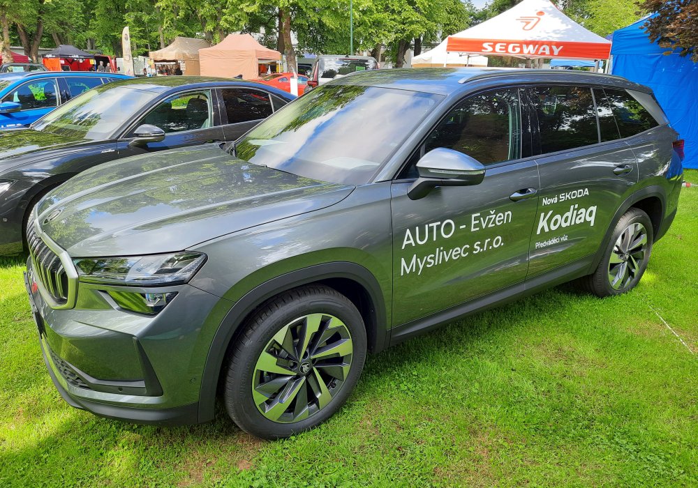 koda Kodiaq 2.0 TDI 193 4x4 DSG Exclusive Selection, 2025