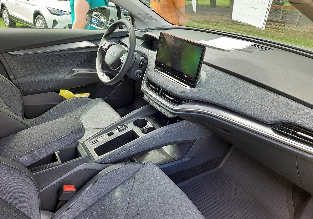 koda Elroq 60 150 Essence, 2025