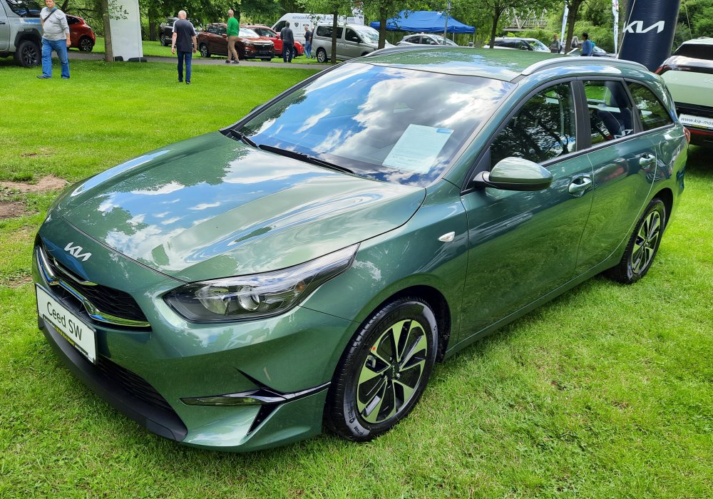 Kia Ceed SW 1.5 T-GDI 140 Spin, 2025