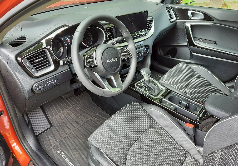 Kia XCeed 1.5 T-GDi AT Top, 2025