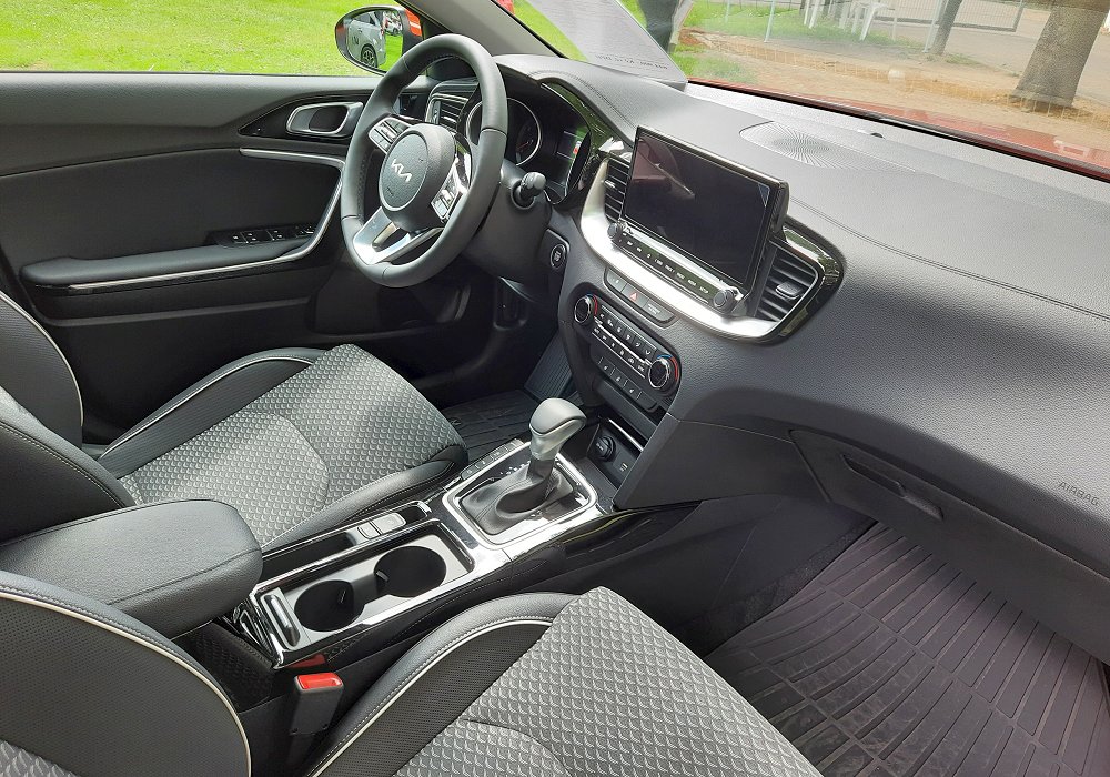 Kia XCeed 1.5 T-GDi AT Top, 2025