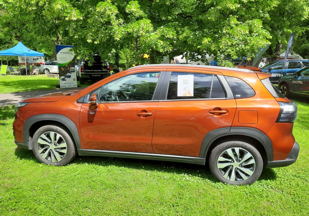 Suzuki SX4 S-Cross 1.4 BoosterJet Hybrid Elegance, 2022