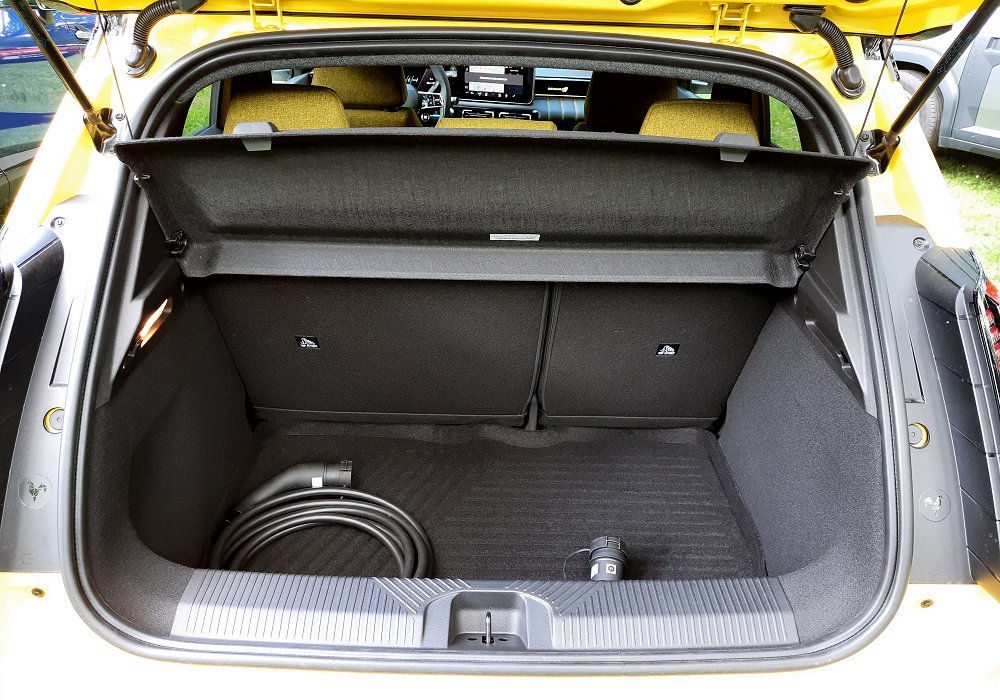 Renault 5 E-Tech 150 Iconic Cinq, 2025