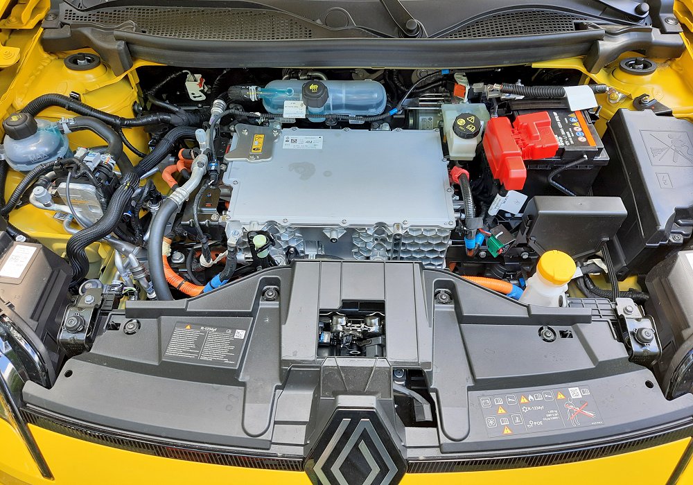 Renault 5 E-Tech 150 Iconic Cinq, 2025