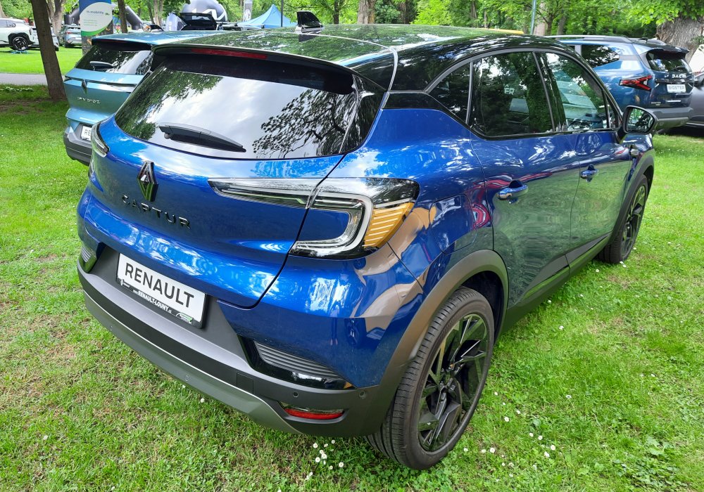 Renault Captur mild hybrid 160 EDC, 2025