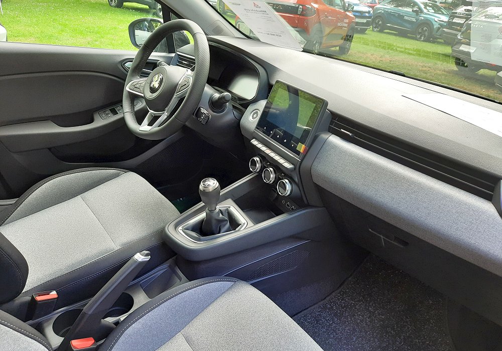 Mitsubishi Colt 1.0 MPI-T Invite, 2025