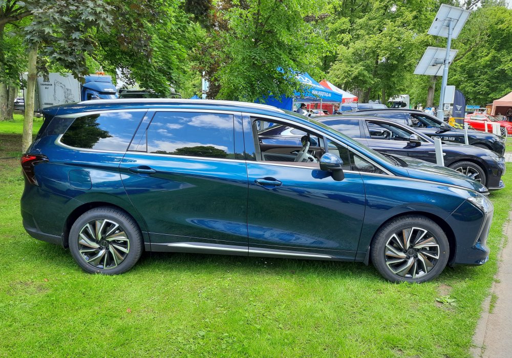 Dongfeng U-Tour Exclusive FR, 2025