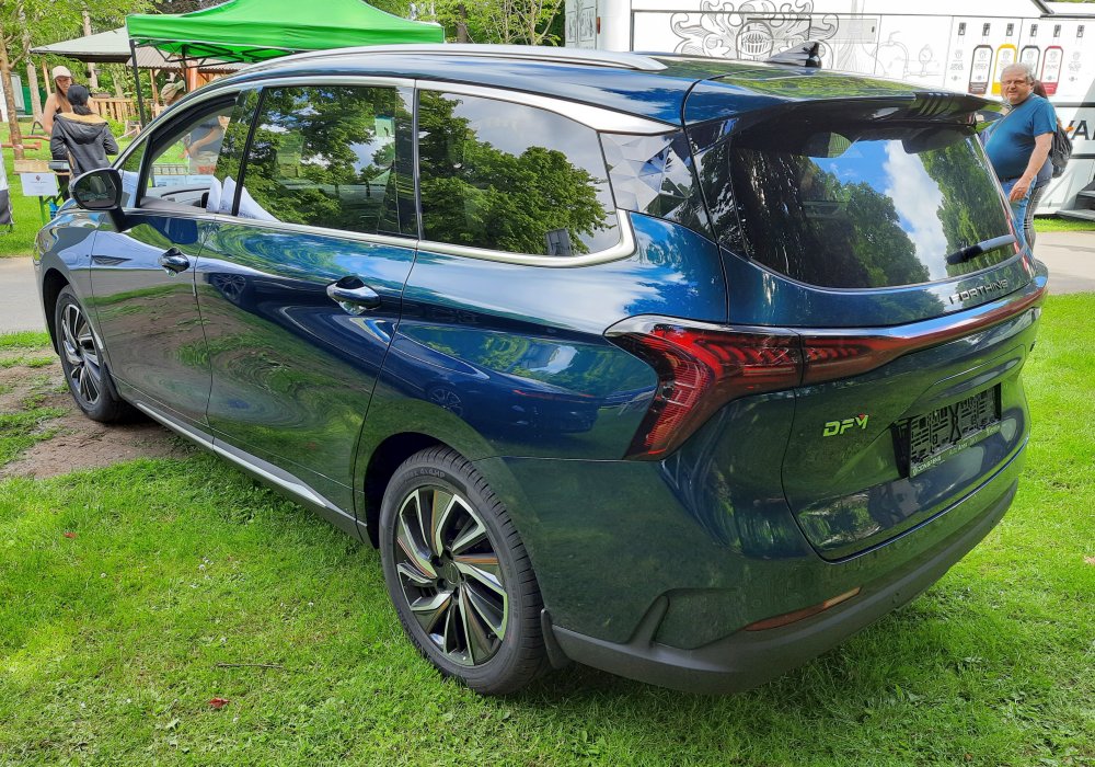 Dongfeng U-Tour Exclusive FR, 2025