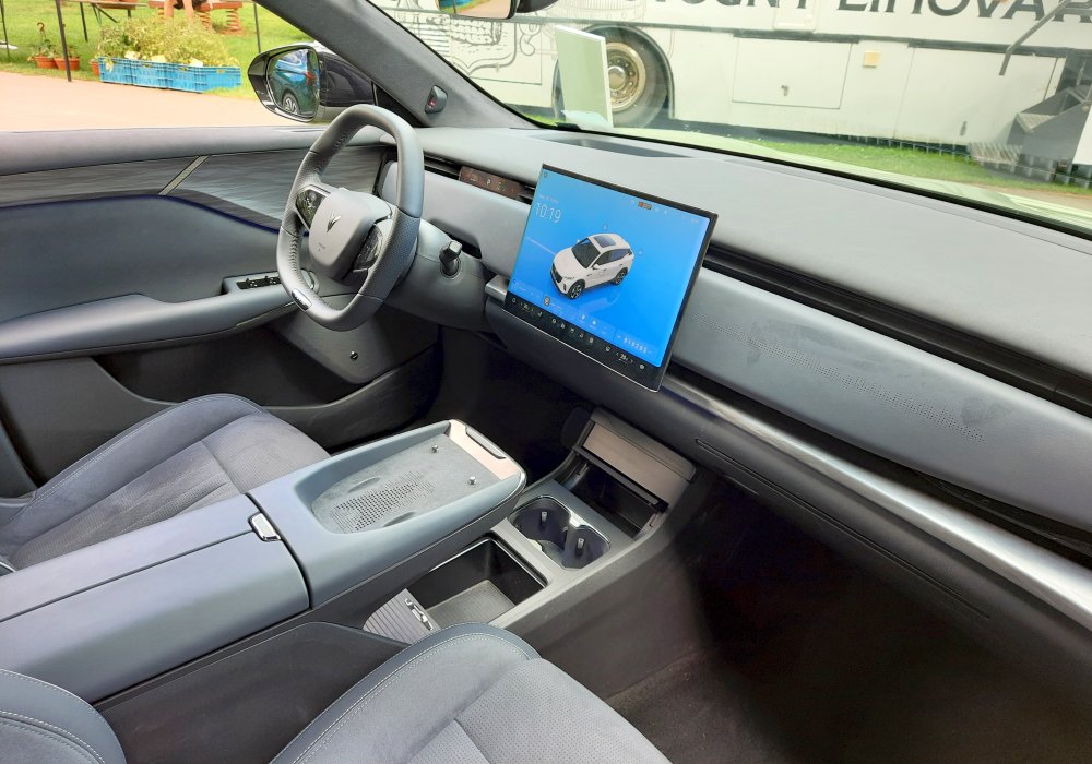 Voyah Courage AWD Flagship