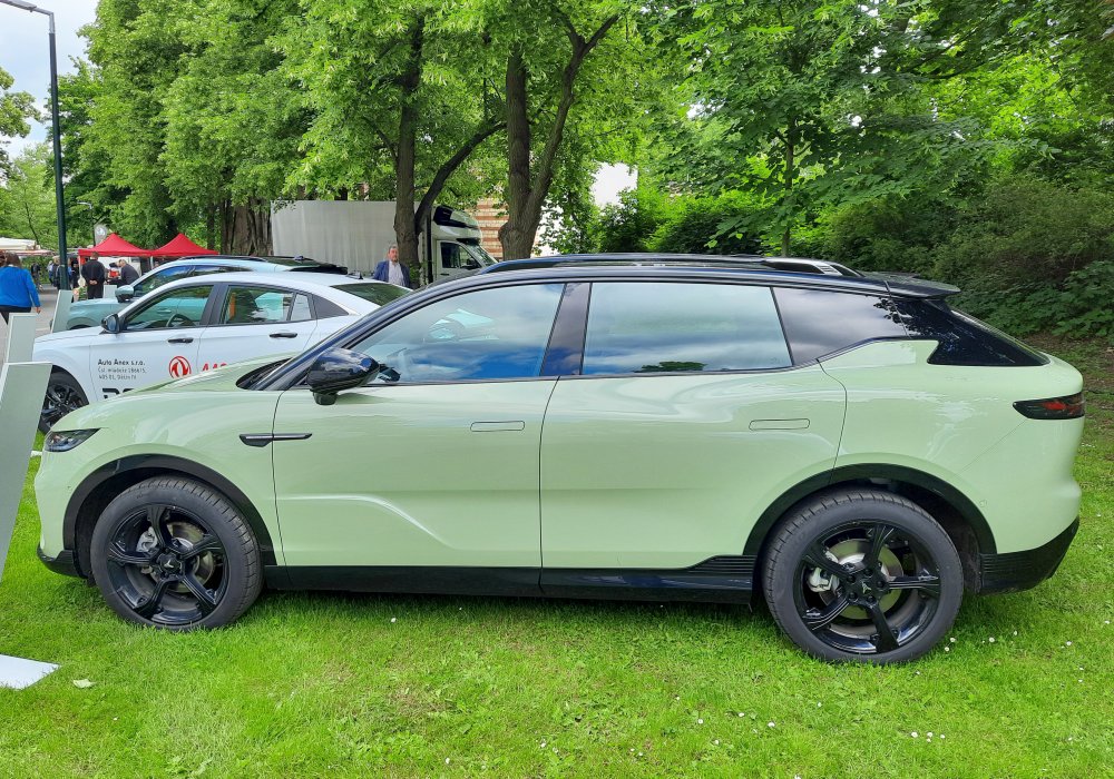 Voyah Courage AWD Flagship