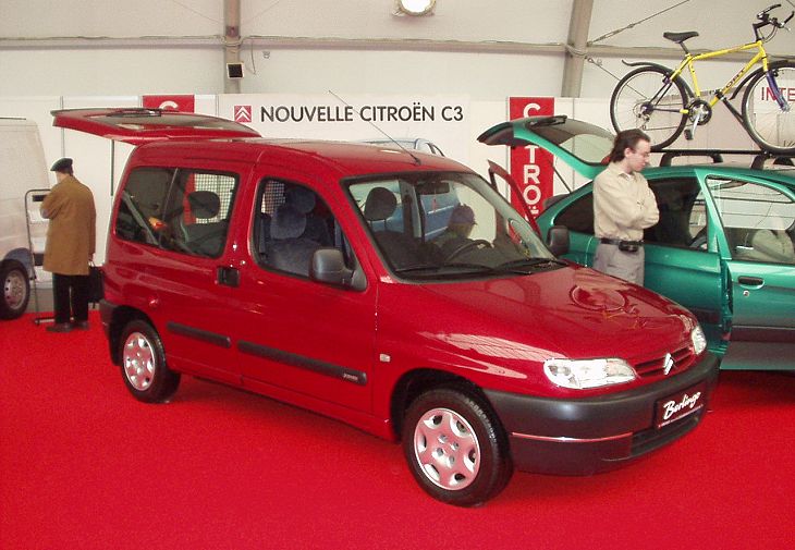 fotografie auta, kliknutm okno zavete