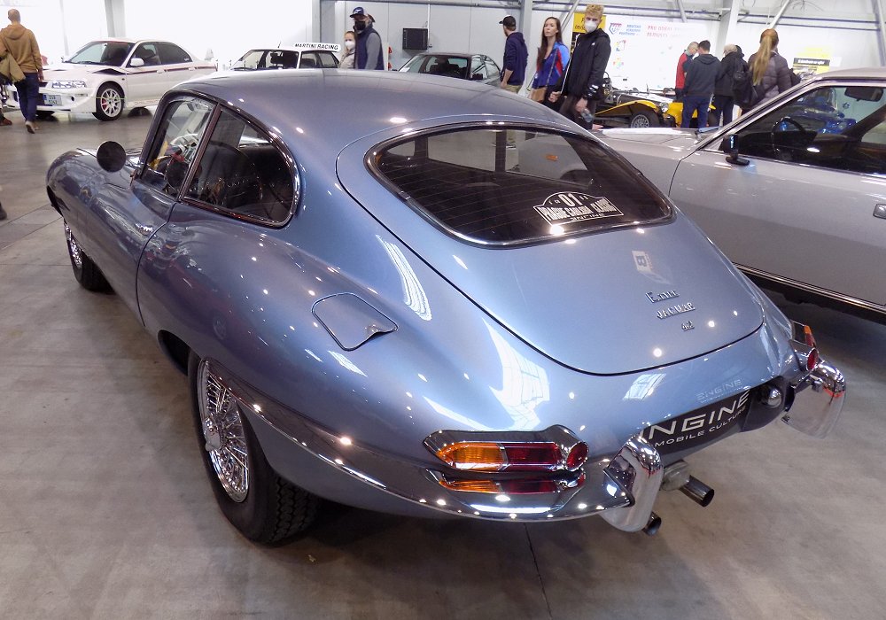 Jaguar E-Type 4.2, 1965