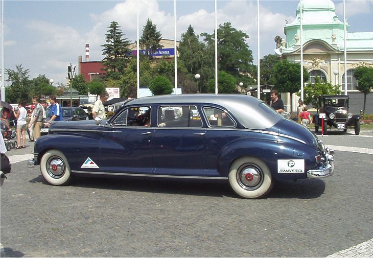 Packard Custom Super Clipper Eight Sedan, 1947