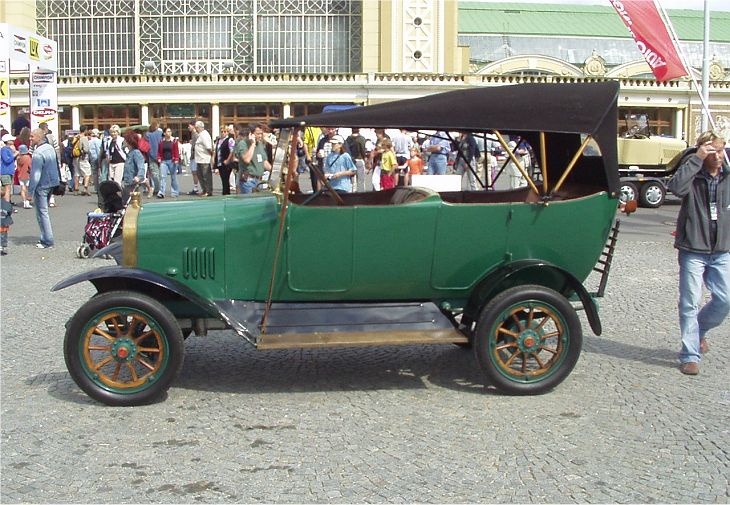 Praga Alfa 5/15 HP, 1913
