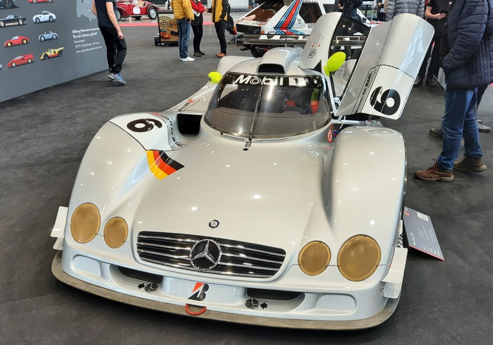 Mercedes-Benz CLR