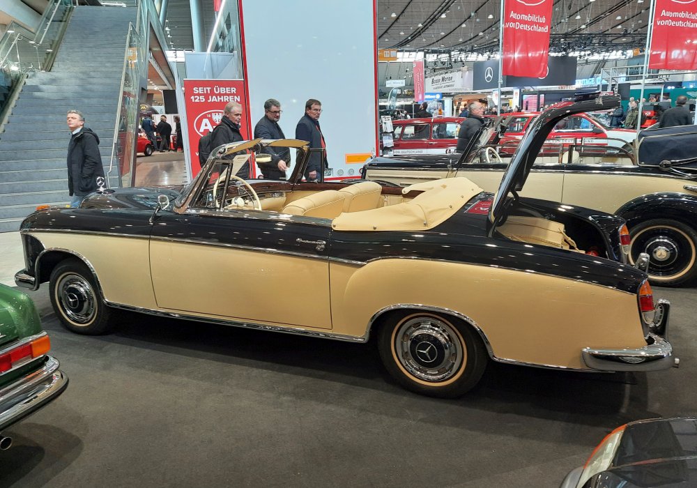 Mercedes-Benz 220 S Cabriolet, 1957
