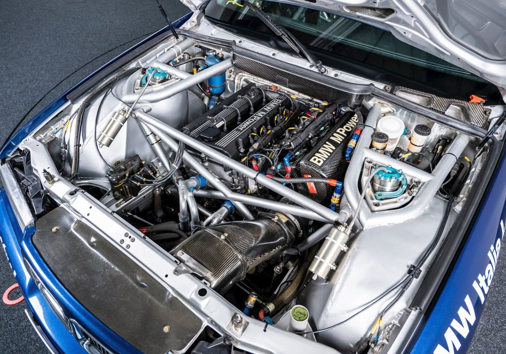 BMW 320i STW Racing, 1996