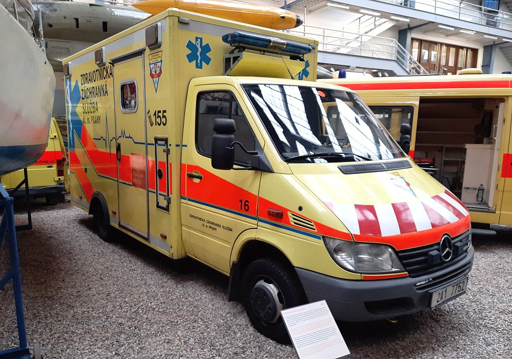 Mercedes-Benz Sprinter 416 CDI KOV Ambulance, 2002