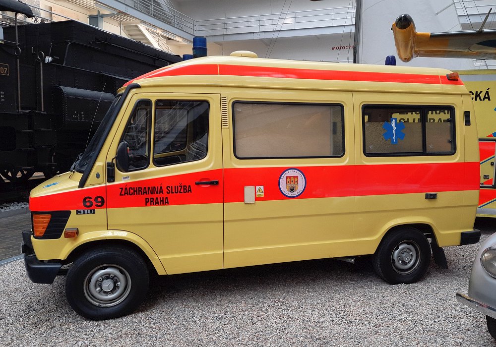 Mercedes-Benz 310 KT Ambulance, 1993