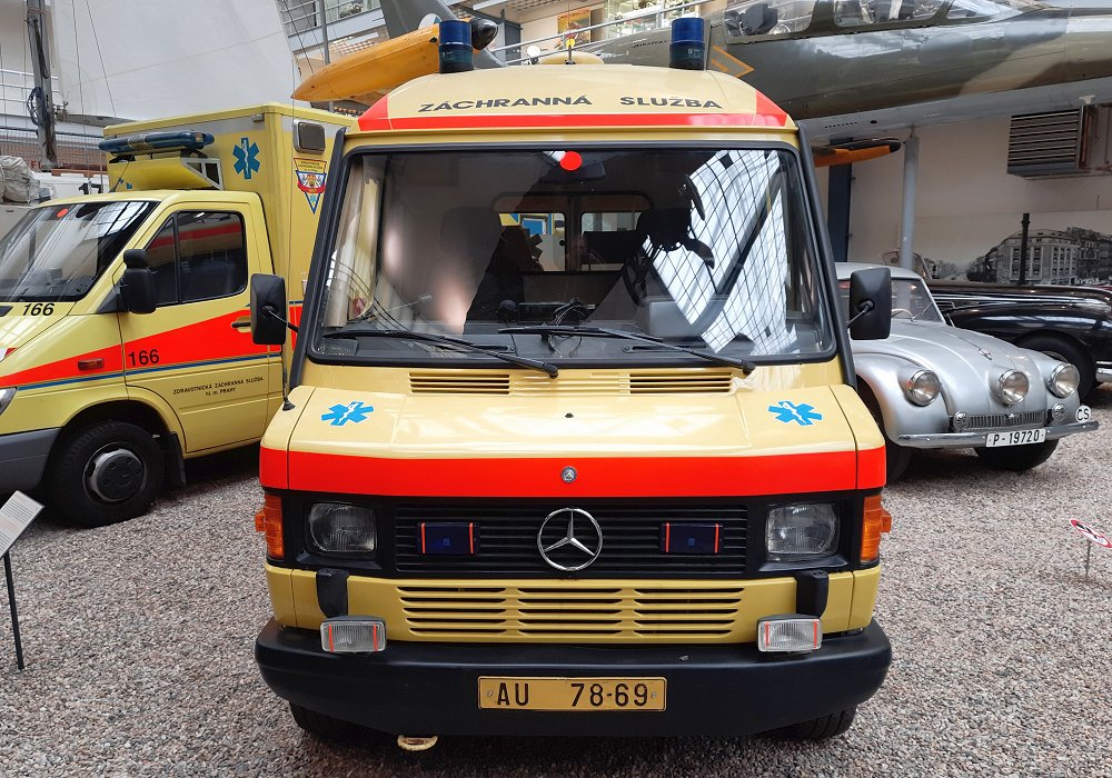 Mercedes-Benz 310 KT Ambulance, 1993