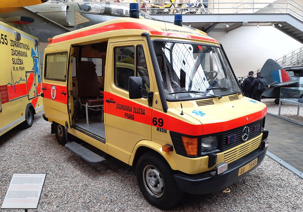 Mercedes-Benz 310 KT Ambulance, 1993