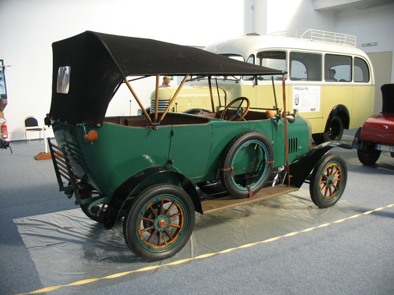 fotografie auta, kliknutm okno zavete