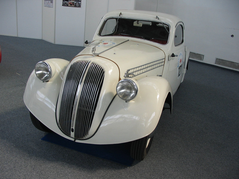 fotografie auta, kliknutm okno zavete