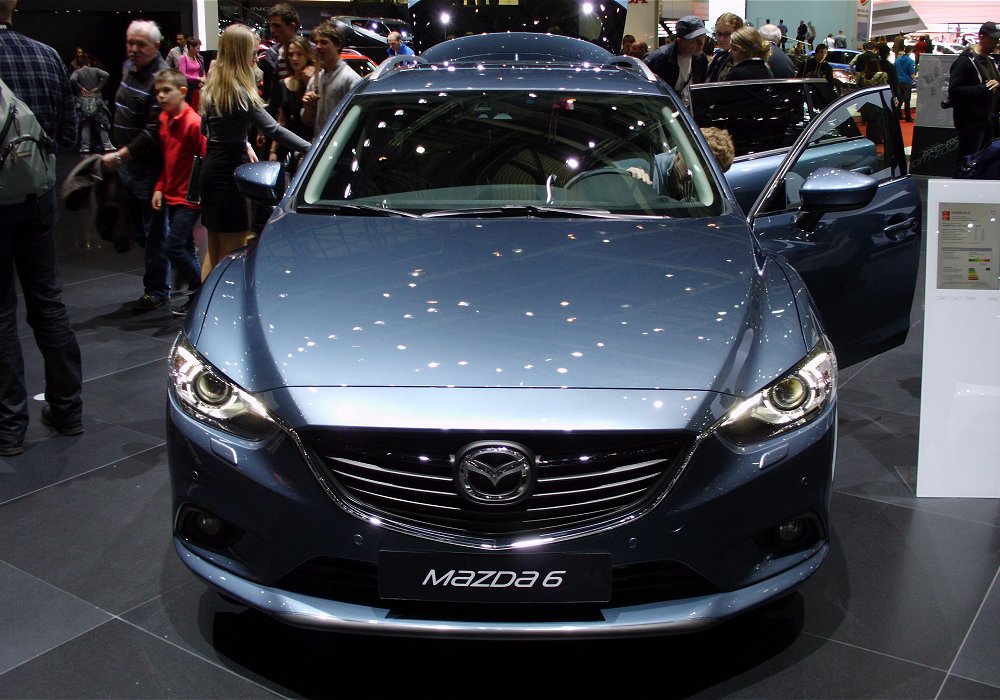 Mazda 6 Sport Wagon Skyactiv-D 2.2