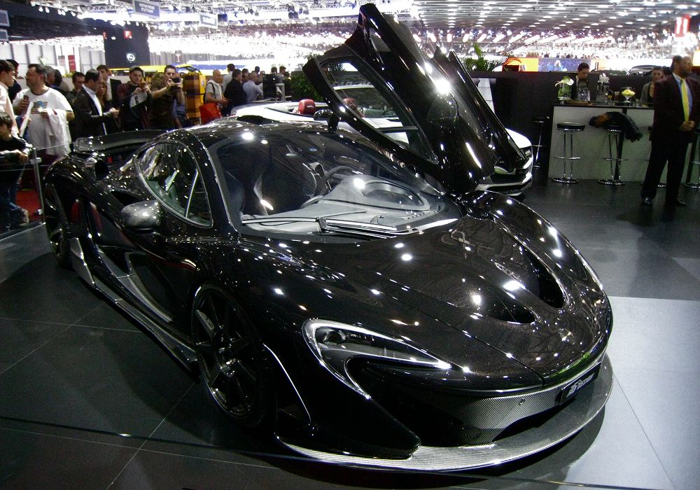 FAB Design McLaren P1