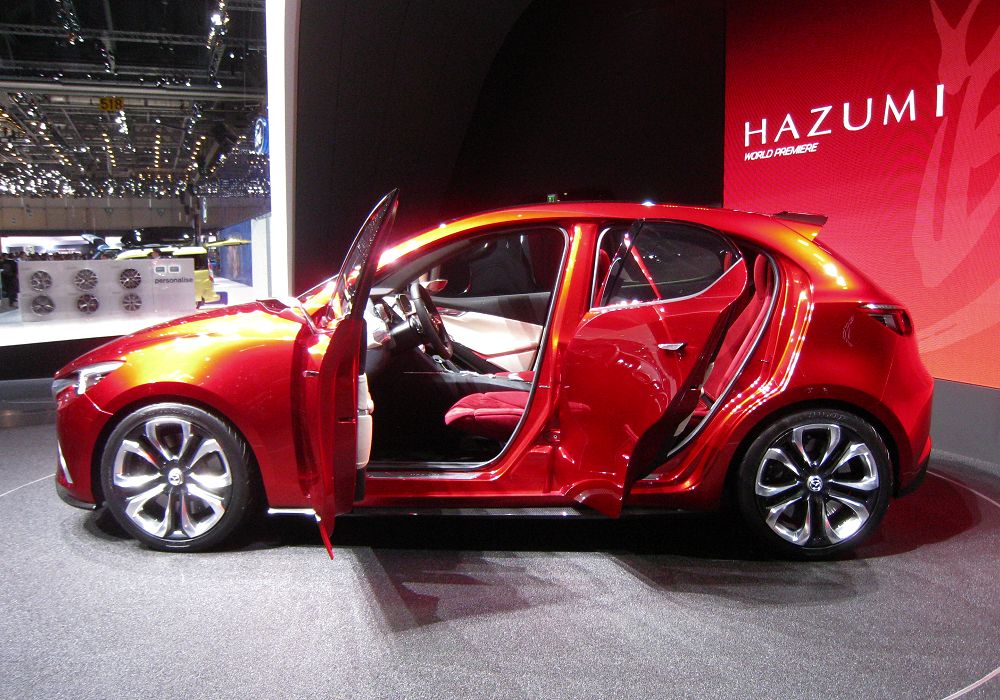 Mazda Hazumi