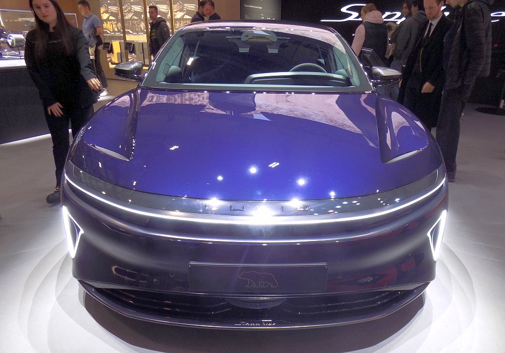 Lucid Air Sapphire AWD