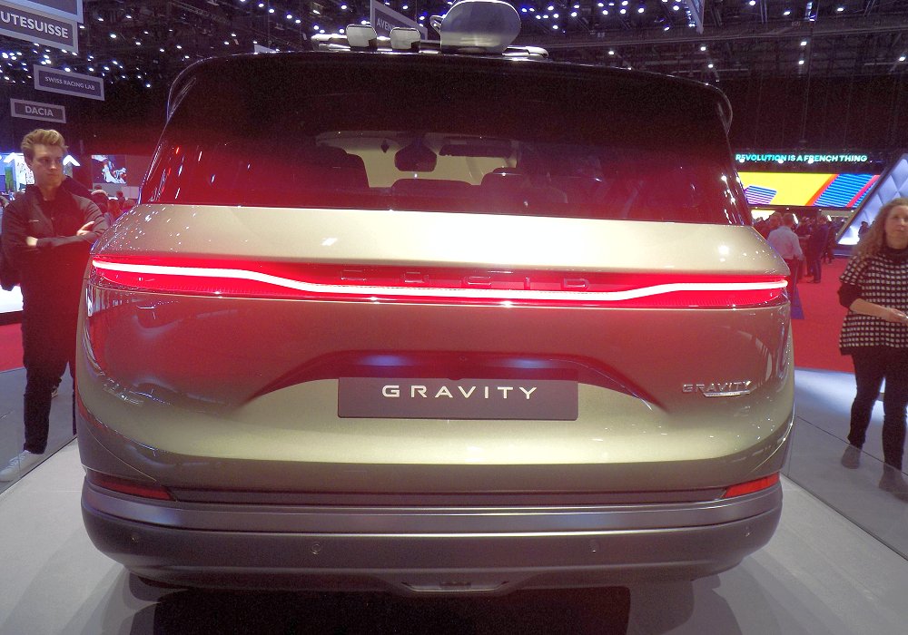 Lucid Gravity Grand Touring