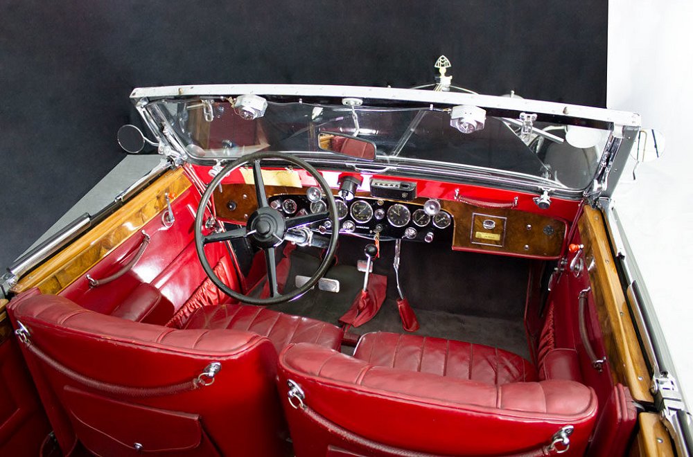 Maybach DS 8 Zeppelin Cabriolet, 1934