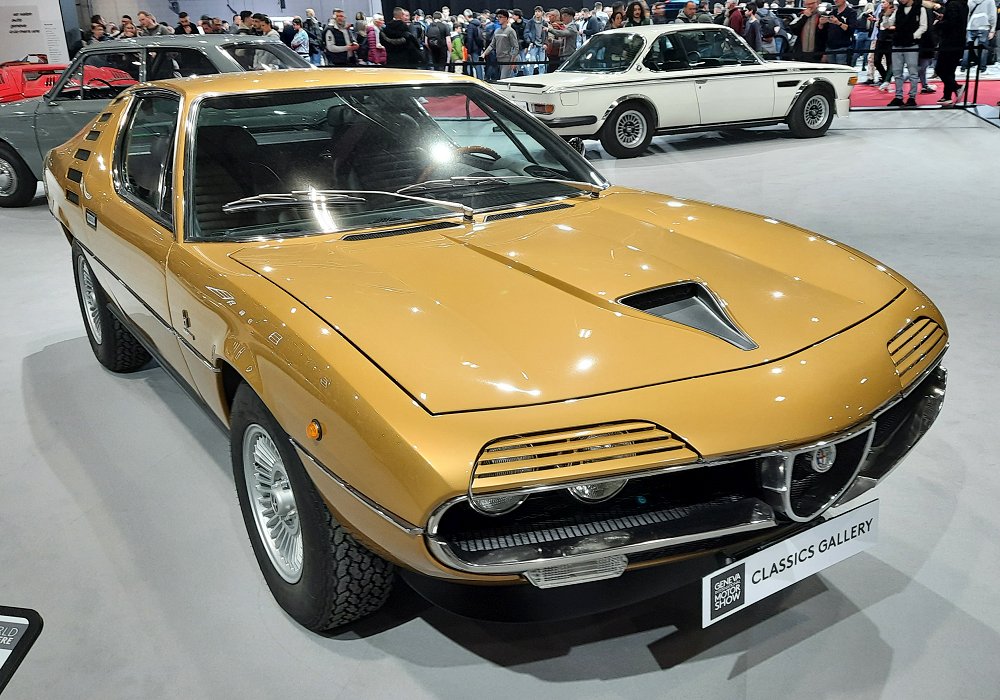 Alfa Romeo Montreal