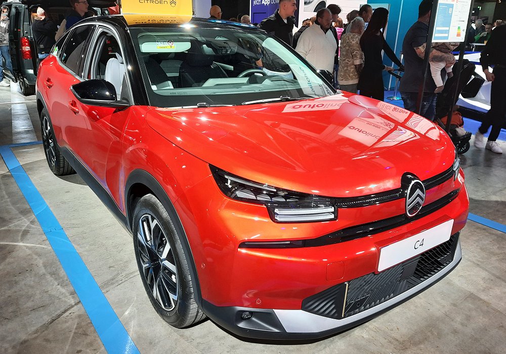 Citron C4 Hybrid 136 -DCS6 Max, 2024