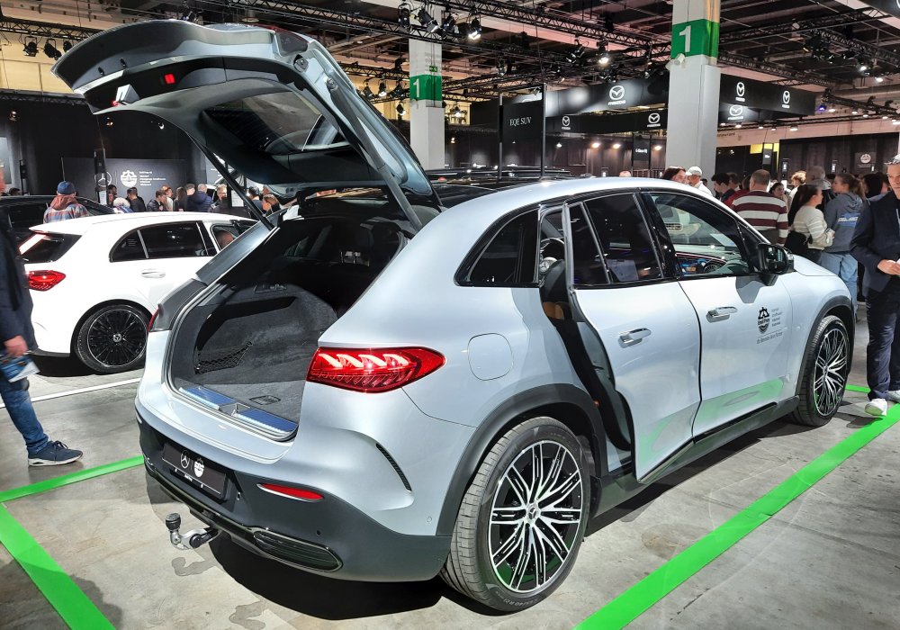 Mercedes-Benz EQE 350 4Matic, 2024